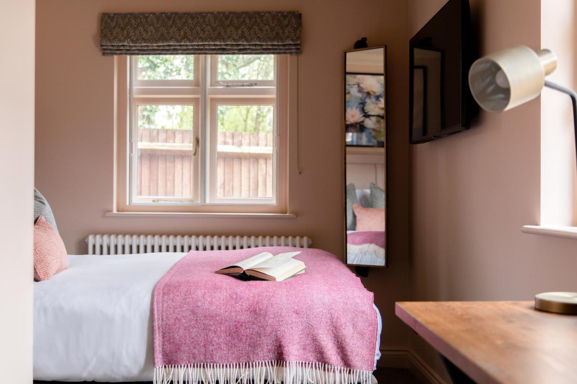 The Carnarvon Arms Otel Newbury  Dış mekan fotoğraf