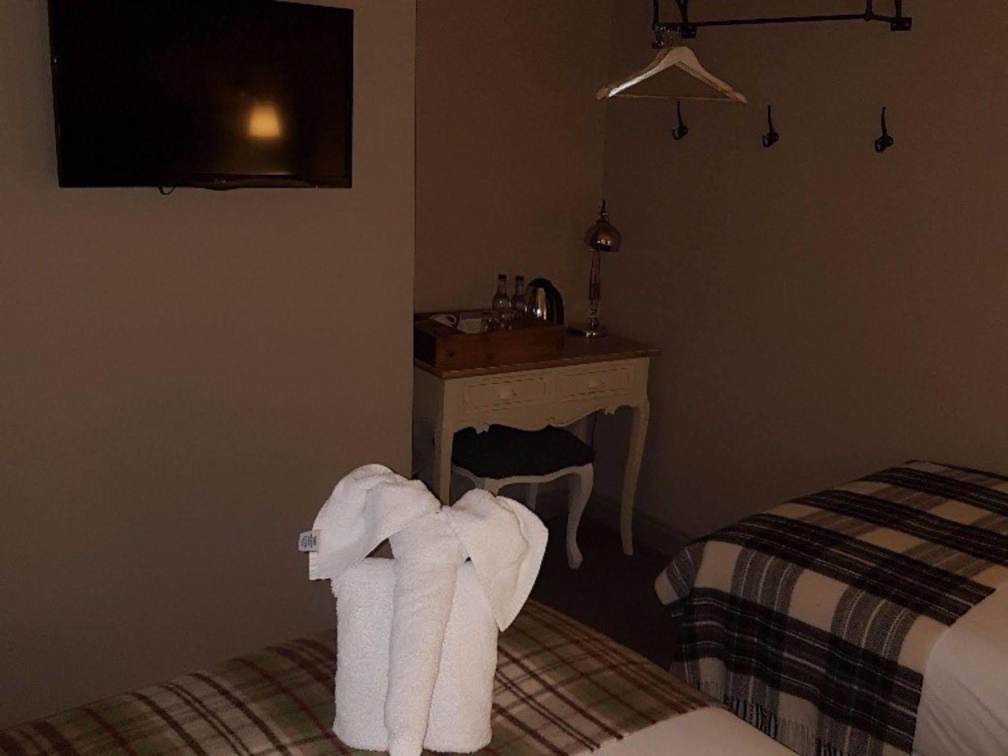 The Carnarvon Arms Otel Newbury  Dış mekan fotoğraf
