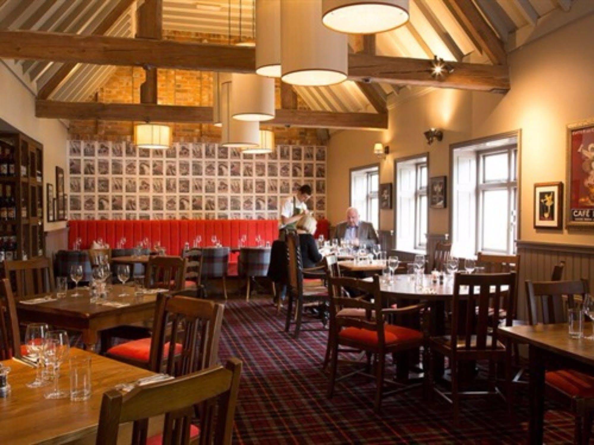 The Carnarvon Arms Otel Newbury  Dış mekan fotoğraf