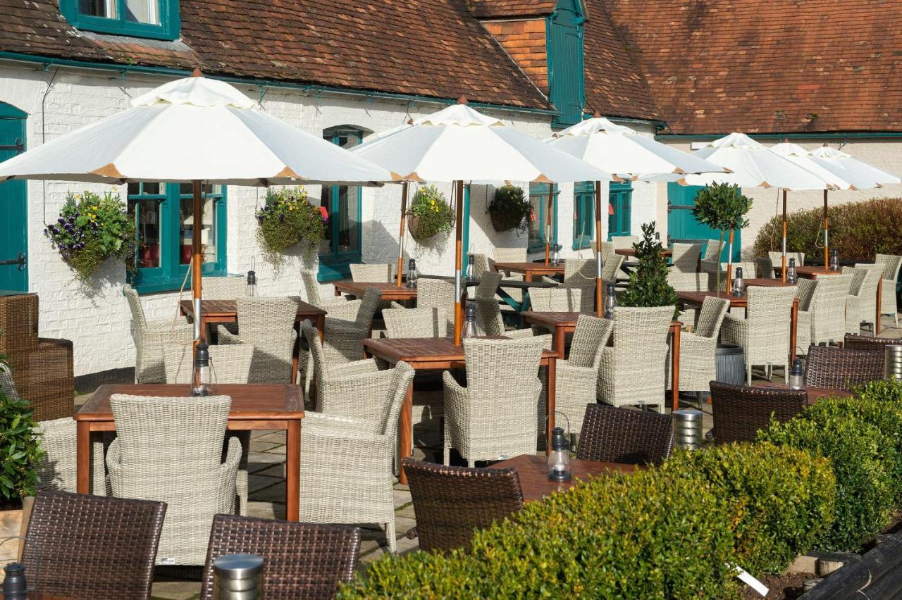 The Carnarvon Arms Otel Newbury  Dış mekan fotoğraf